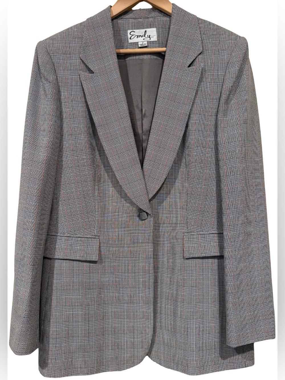 Emily Vintage 1990s Plaid Gray Blazer 12 Classic Preppy Notch Lapel Timeless